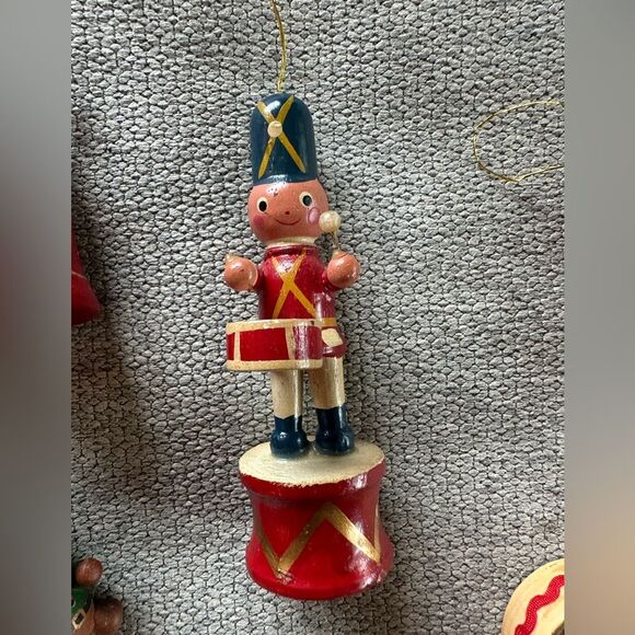 Vintage and Antique Wooden Christmas Tree Holiday Ornaments Decor Bundle of 6 - Picture 6 of 8